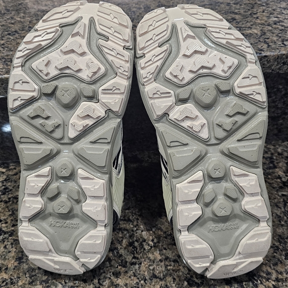 Hoka One One Hopara All Gender W9.5 M8.5 - Picture 3 of 8